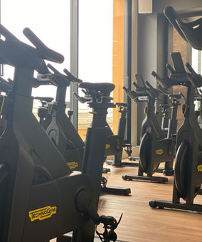 SINGULAR CENTERS FITNESS PUERTO PORTALS CALVIA GIMNASIO (5).jpg