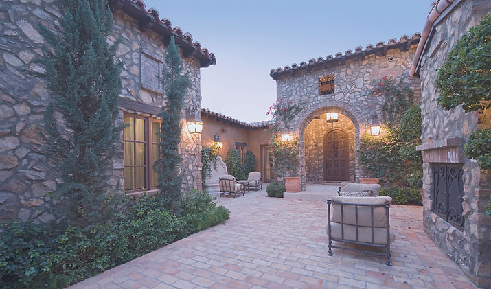 Mediterranean Courtyard Design