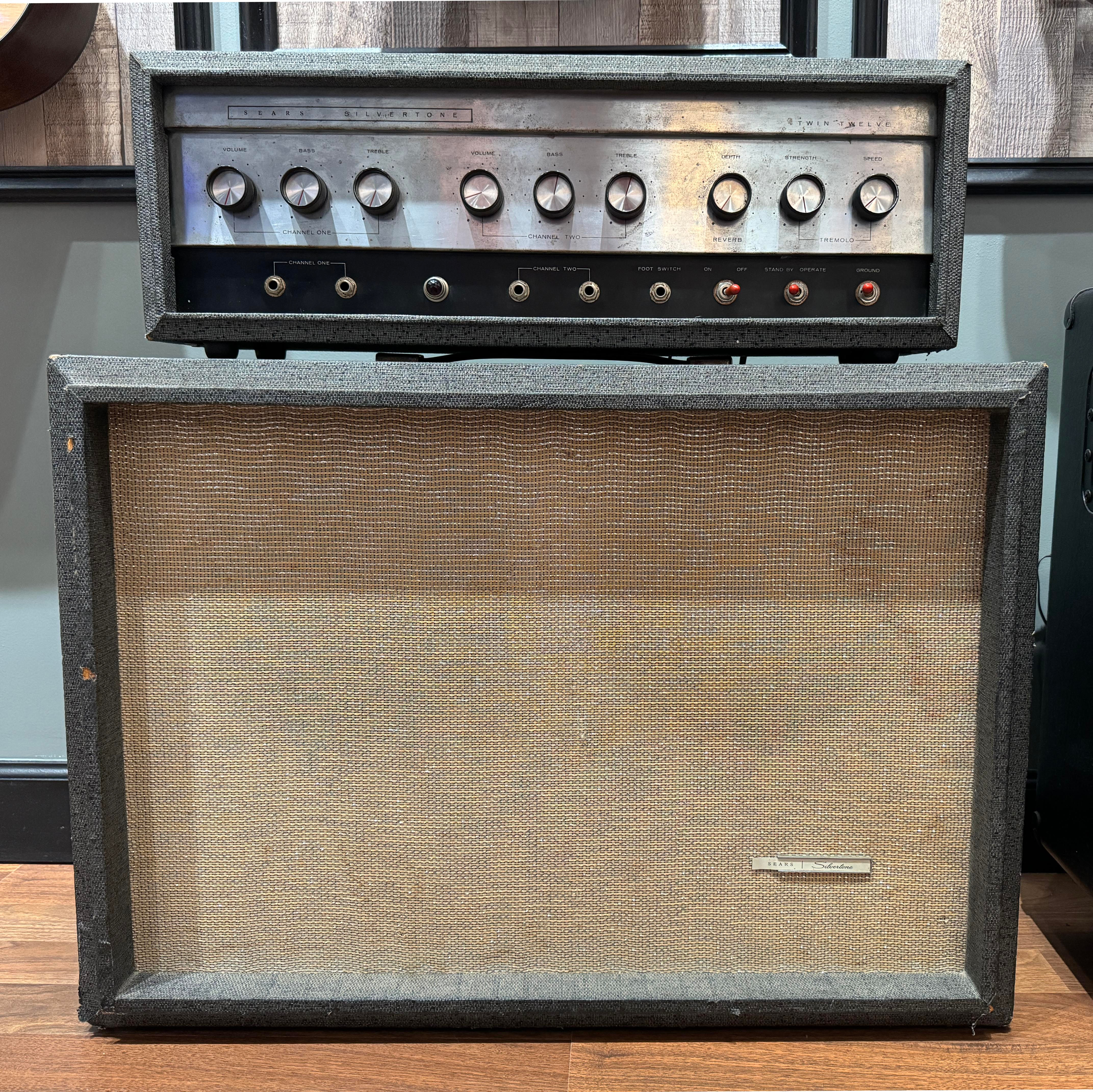 1965 Sears Silvertone 2x12