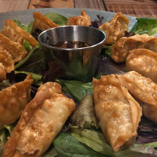 Gyoza $8.99
Hot, light and crisp Gyoza with dipping sauce