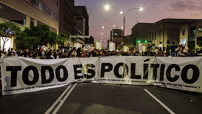 Banderola__Todo_es_político_.png