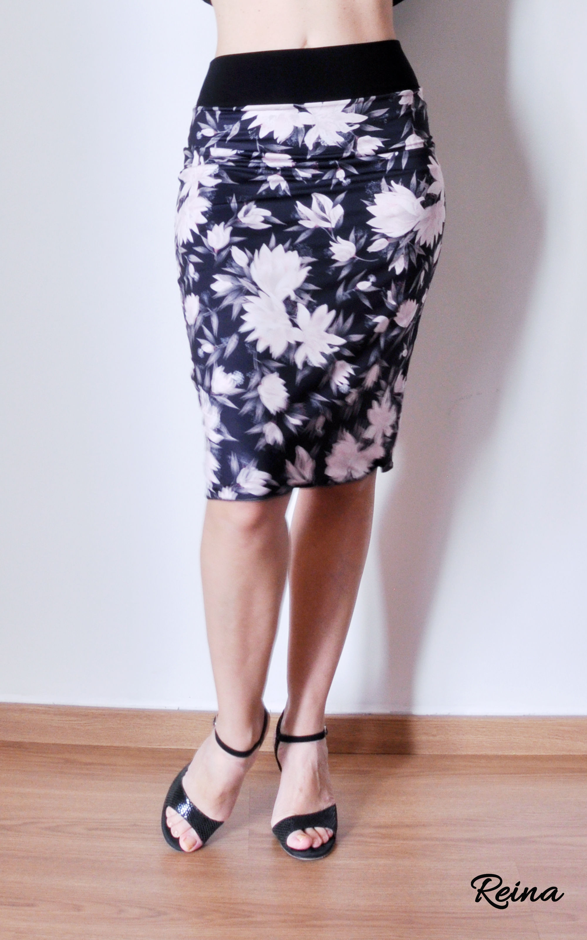 Floral reversible skirt