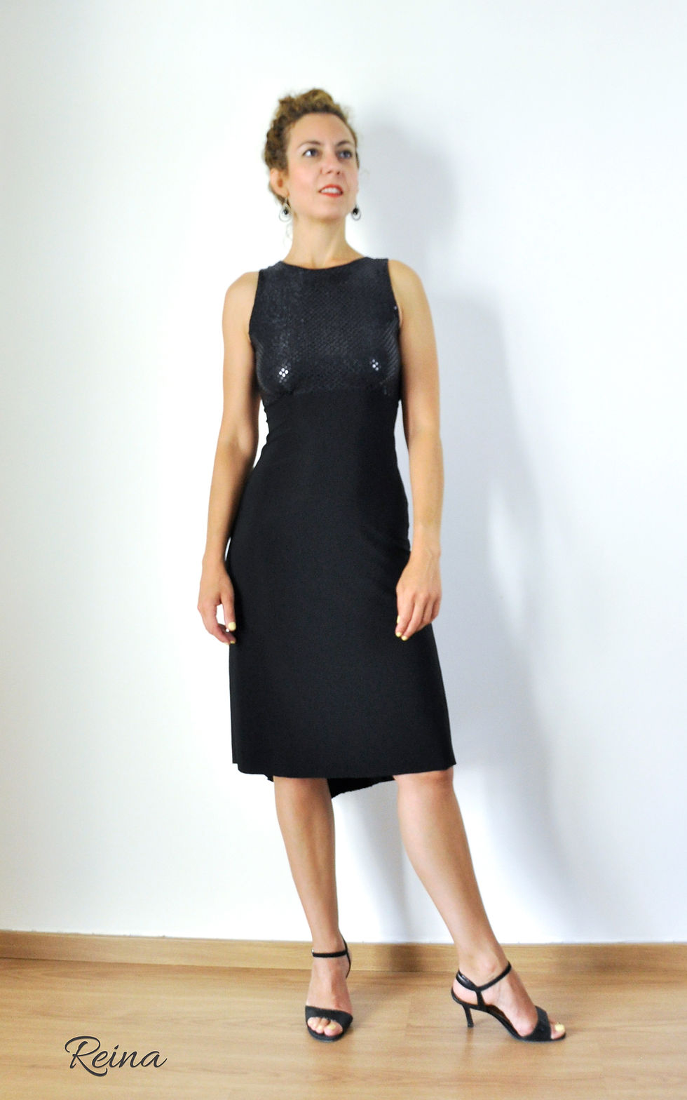 Thumbnail: Black dress with sequin