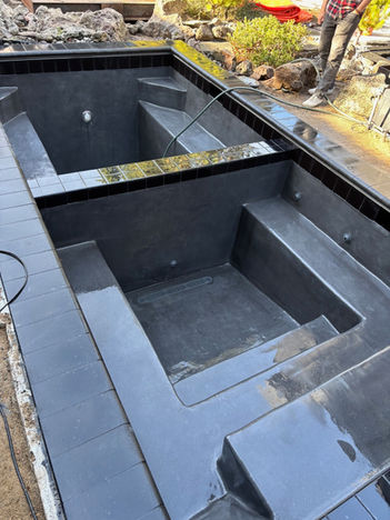 Meglasson Architects, The Highlands at Brokentop
Central Oregon Pools LLC, Bend Oregon Swimming Pool & Spa ContractorsAwbry Butte Dark Plaster Spool