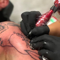 Max tattoo Valence d'Agen