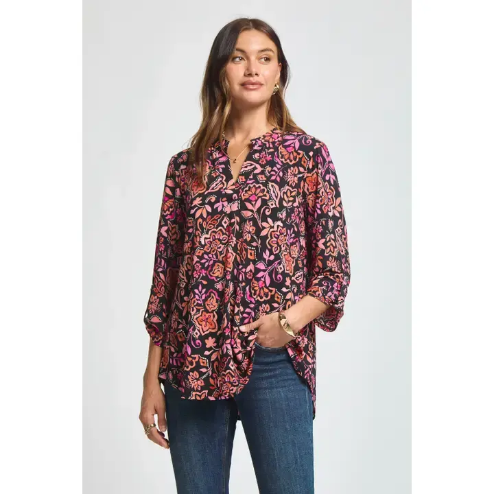 Wrinkle Free Floral Lizzy Top