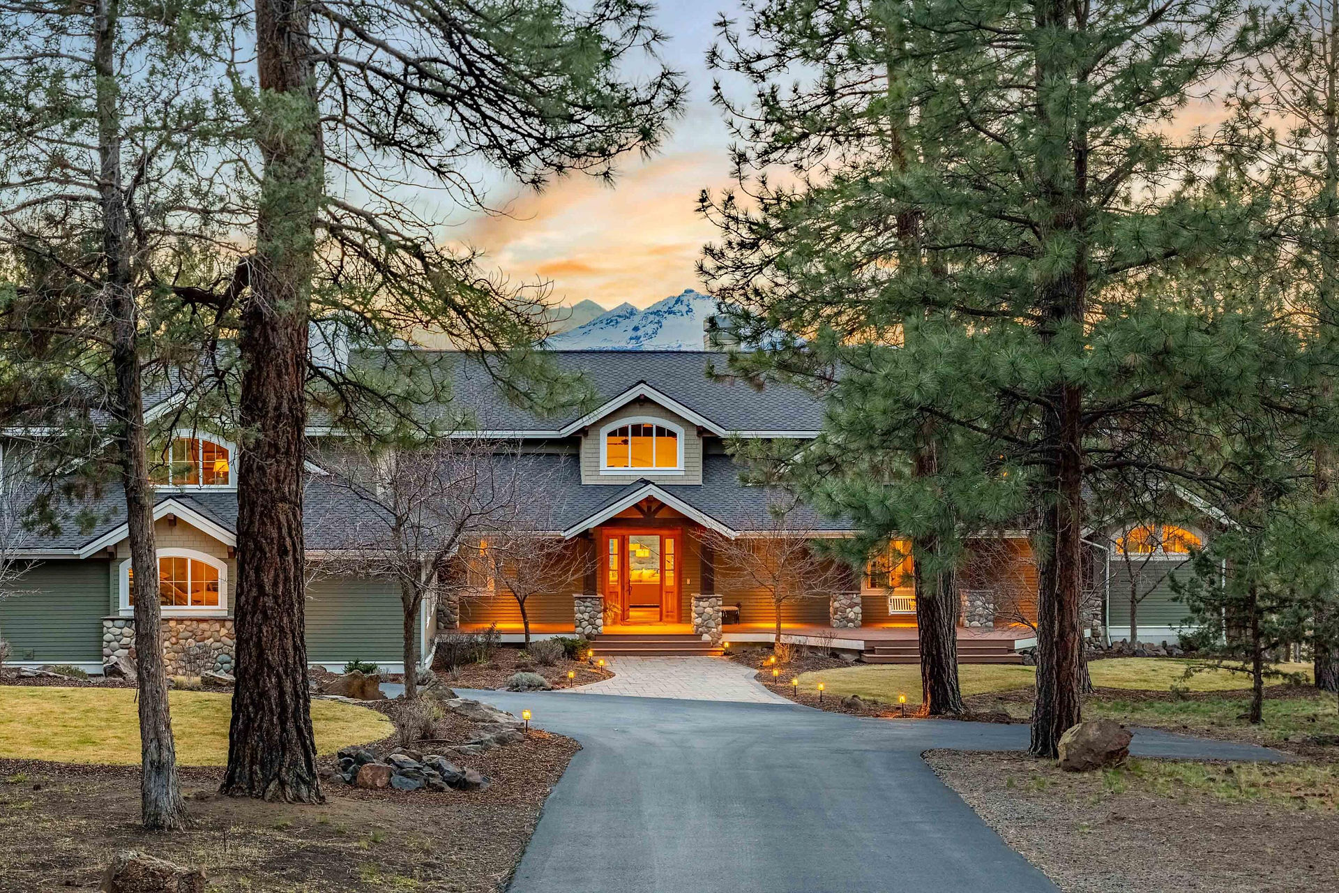 Homes in Bend, Redmond, Sisters, and Sunriver Oregon.