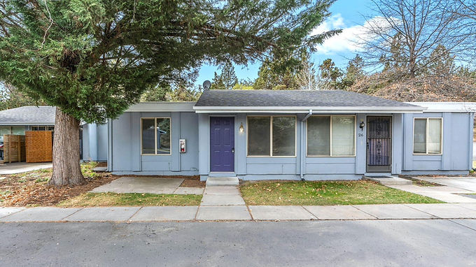 1700-NE Wells Acres, APT 25