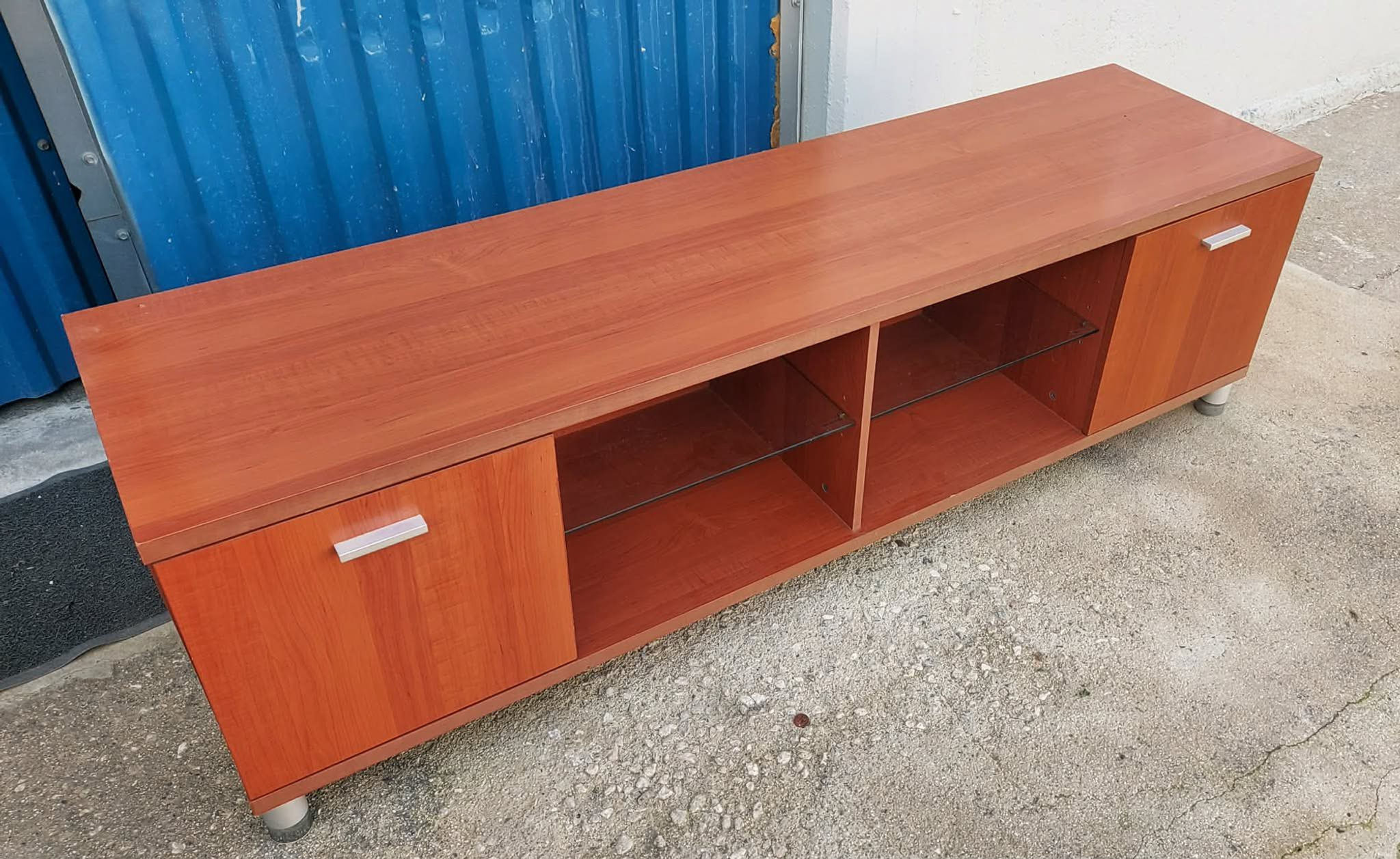 Low level TV unit with 2 cupboards and 2 shelves (172 x 45 x 50) €130