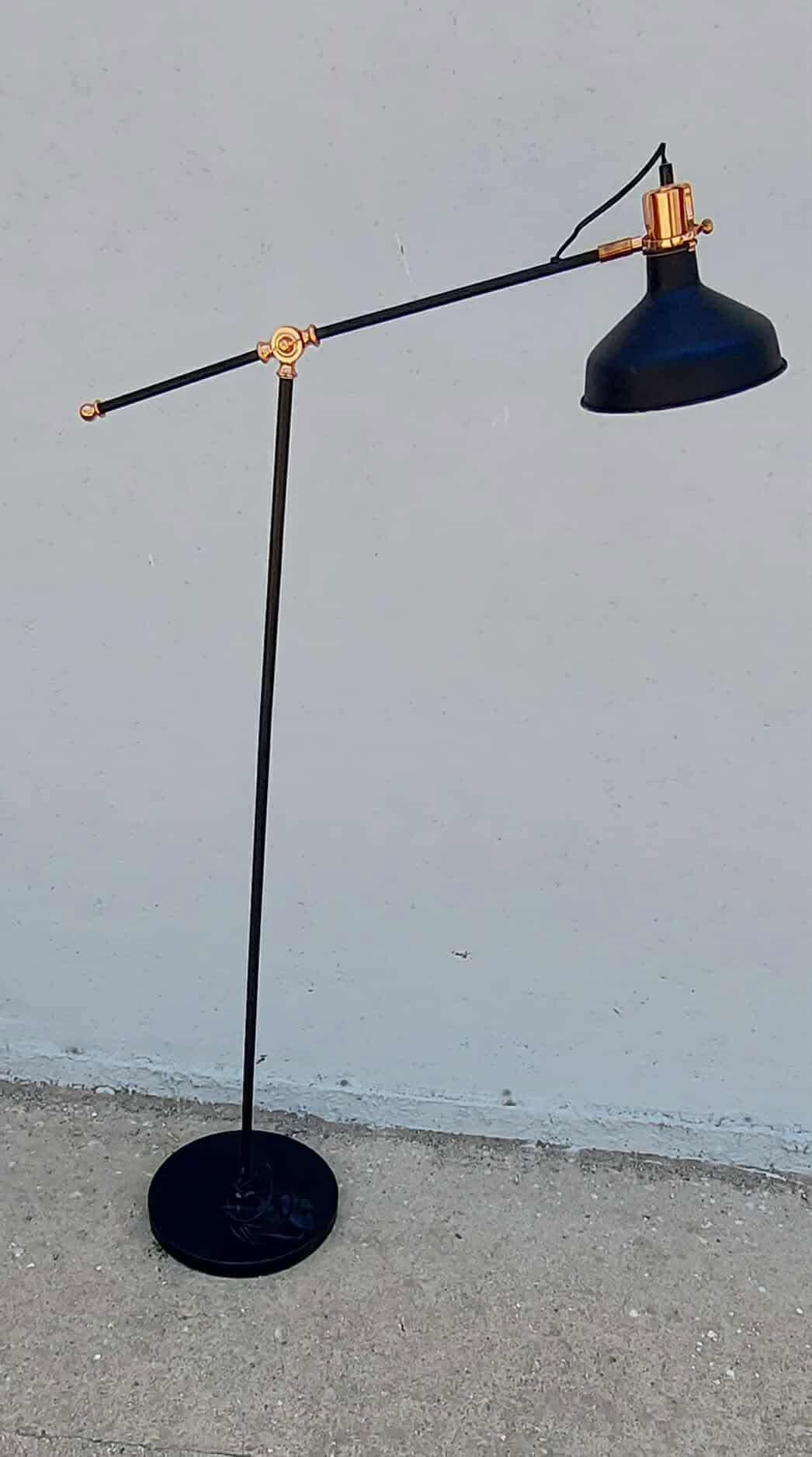 Black and gold reading lamp (150 high) €60