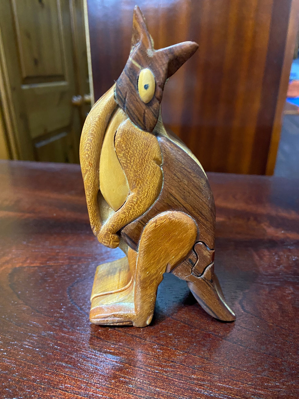Thumbnail: This skillfully carved kangaroo box holds a secret