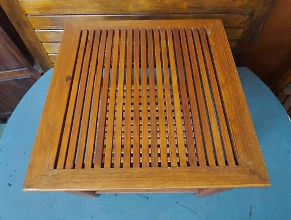 Thumbnail: Wooden slatted coffee table 45 x 45 x 39 €45