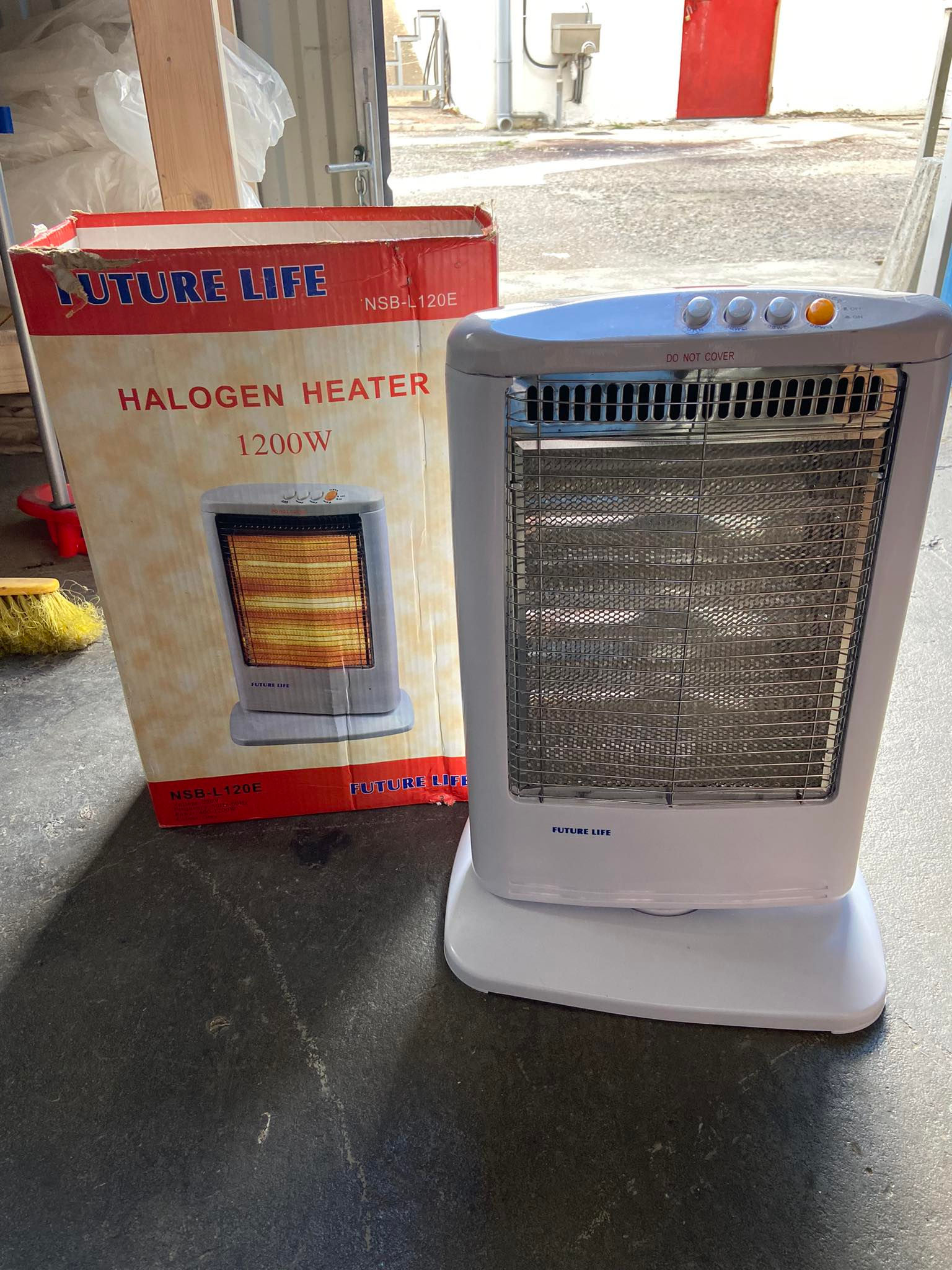 Future life 1200w halogen heater 