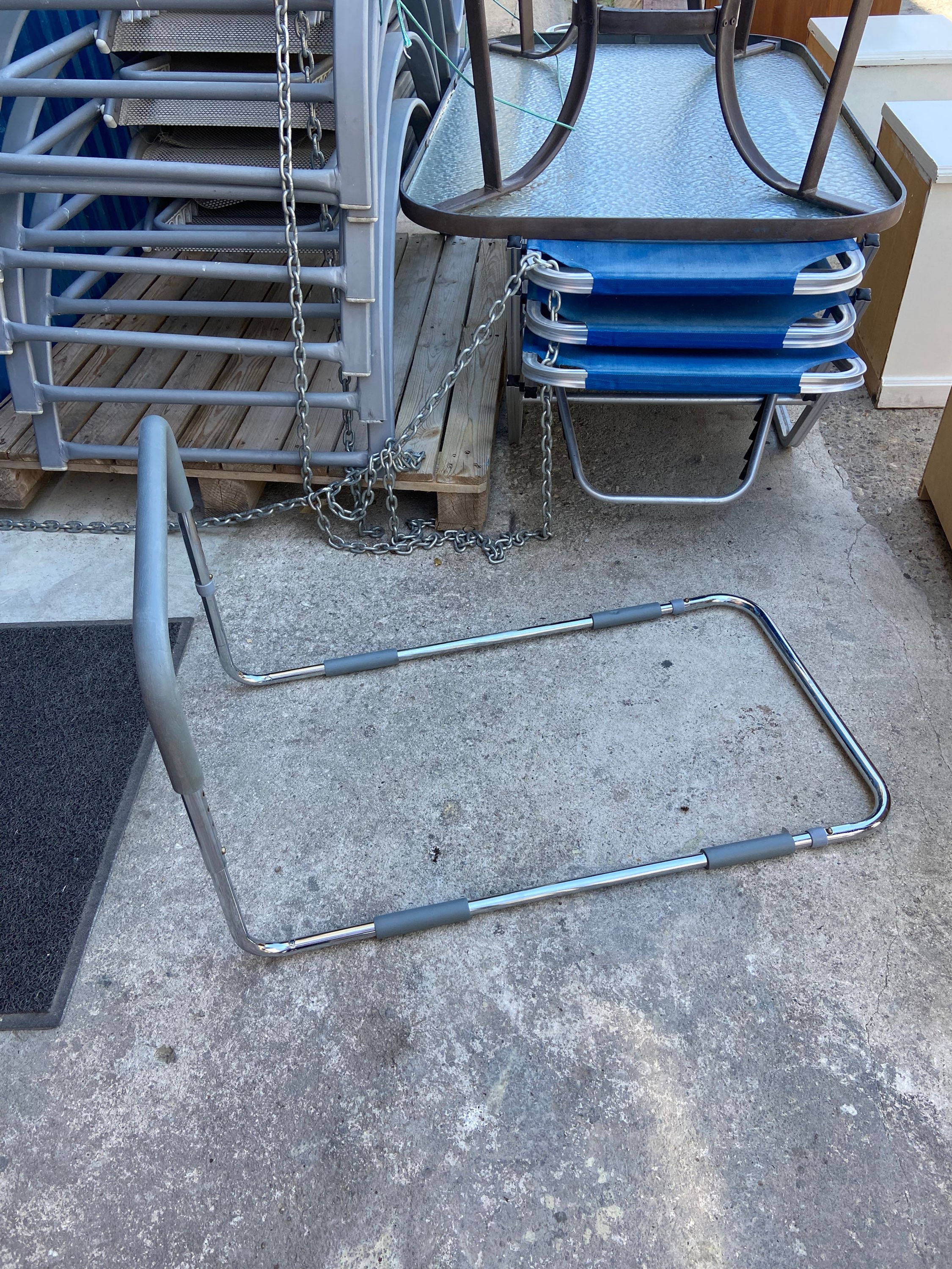 Adjustable frames to go under your mattress to stop falling out