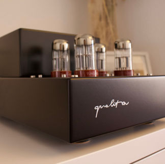 Qualiton Phono