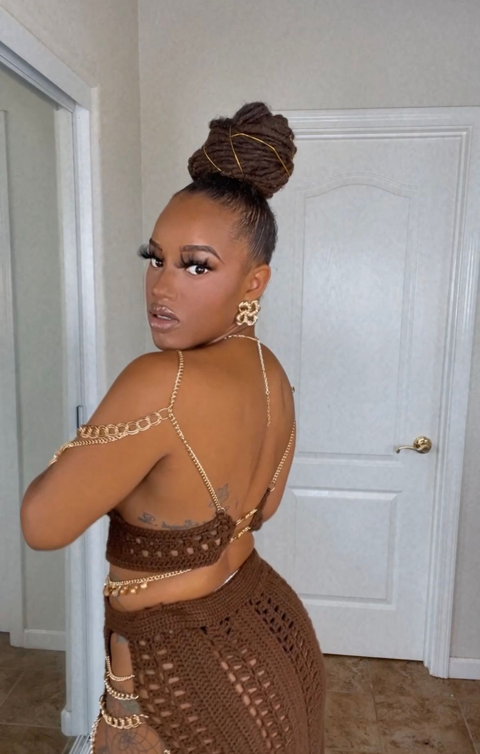 Thumbnail: Crochet Goddess Gown