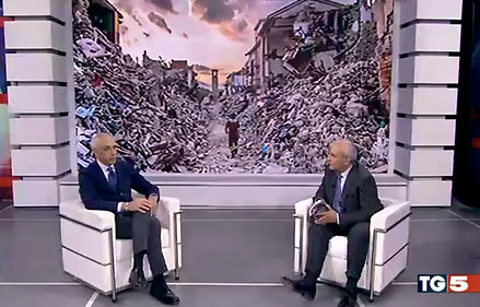 Luca Cari Non sono Dio vigili del fuoco pompieri Rai News24