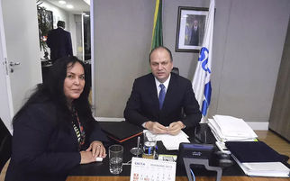 Rose garante novos equipamentos para a Saúde de quatro cidades capixabas