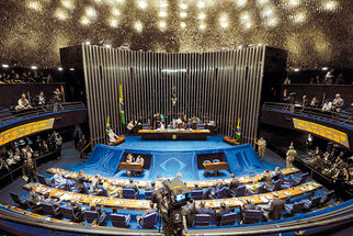 Projeto de Rose é aprovado no Senado e redefine atribuição de duas comissões permanentes