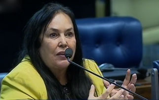 ROSE REFORÇA VOTO PELO IMPEACHMENT E COBRA PROPOSTAS