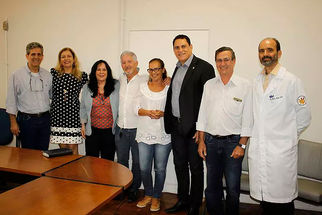 Senadora Rose vai articular compra de equipamentos para Clínica Escola da Ufes