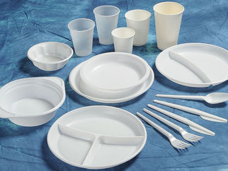 Senado aprova projeto que obriga uso de material biodegradável na confecção de utensílios descartáve