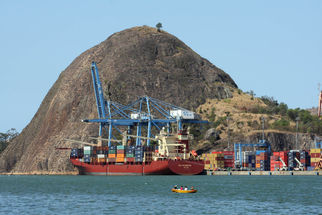 Ministro dos Portos garante retomada imediata das obras de dragagem do porto de Vitória