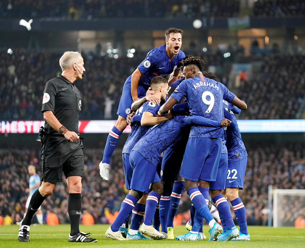 Chelsea celebrate Kante’s goal Photo by Sean Gosling
