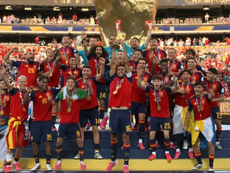 Joy for London 5 : World Champions after ensuring justice prevails against tawdry Argentina