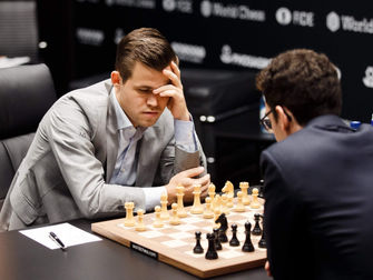 Sarri could have done with chess world champion Carlsen's tactical and strategic nous in recent 