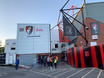 Chelsea survive Bournemouth test thanks to Sánchez and super subs
