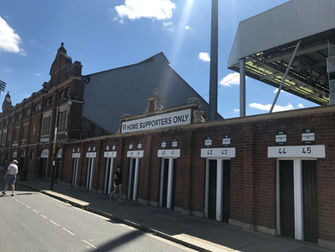 Eight-goal thriller at the Cottage sees Fulham still in with chance of automatic promotion to Premie