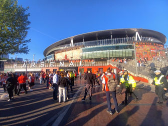 Arsenal have it all to do as PSG frustrate misfiring Gunners