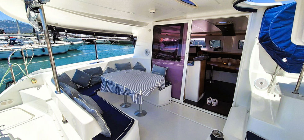 Thumbnail: FOUNTAINE PAJOT LIPARI 41
