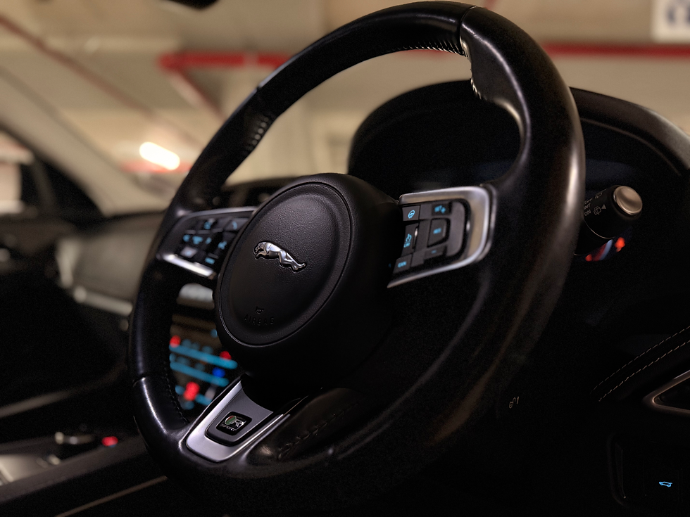 Thumbnail: 2019 Jaguar F-Pace 30d R-Dynamic