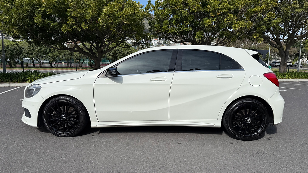 Thumbnail: 2014 Mercedes-Benz A220 CDI AMG Line