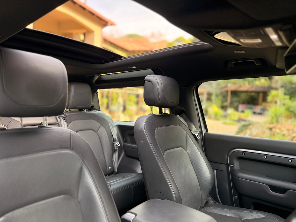 Thumbnail: 2023 Land Rover Defender 90 D300 X-Dynamic HSE
