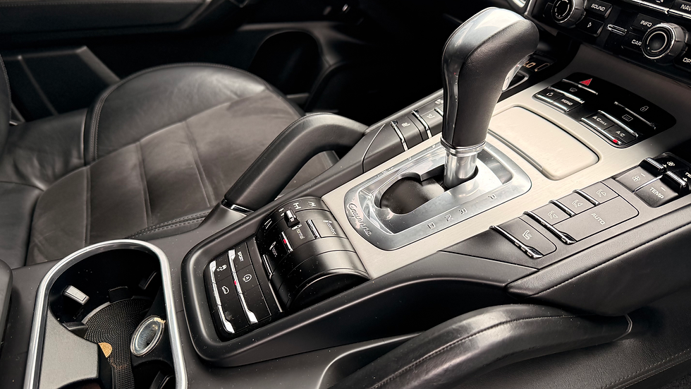 Thumbnail: 2013 Porsche Cayenne GTS