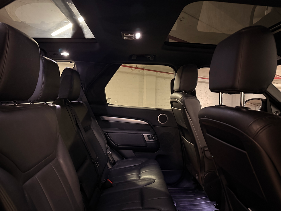 Thumbnail: 2020 Land Rover Discovery 5 Landmark Edition