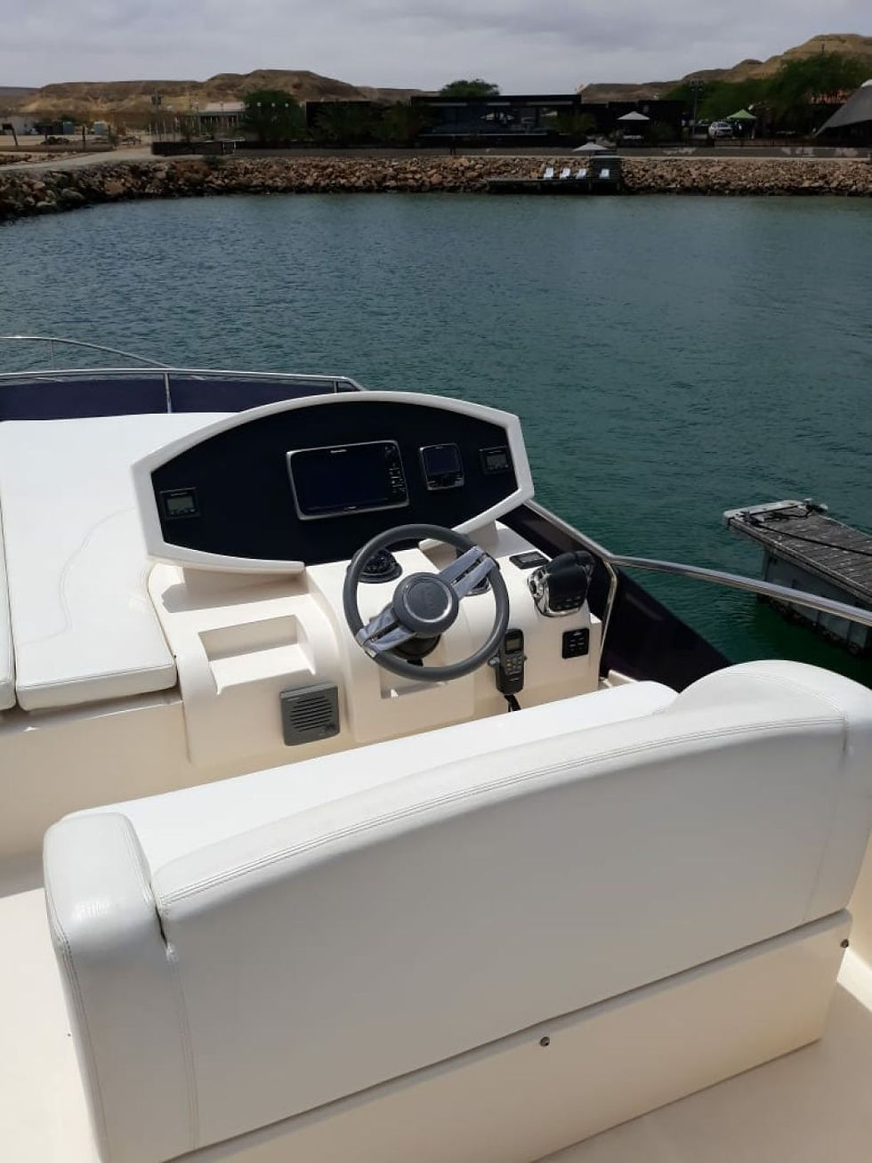 Thumbnail: RODMAN MUSE 44 FLYBRIDGE