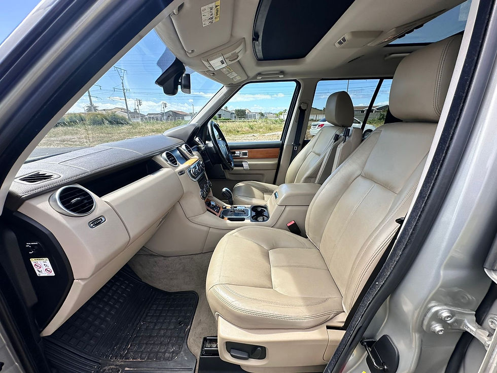 Thumbnail: 2011 Land Rover Discovery 4 SDV6 HSE