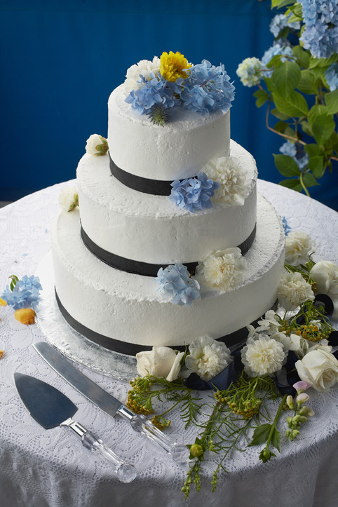 The Ideal Wedding Cake