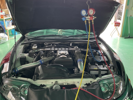 JZA80スープラのエアコンガス真空引き