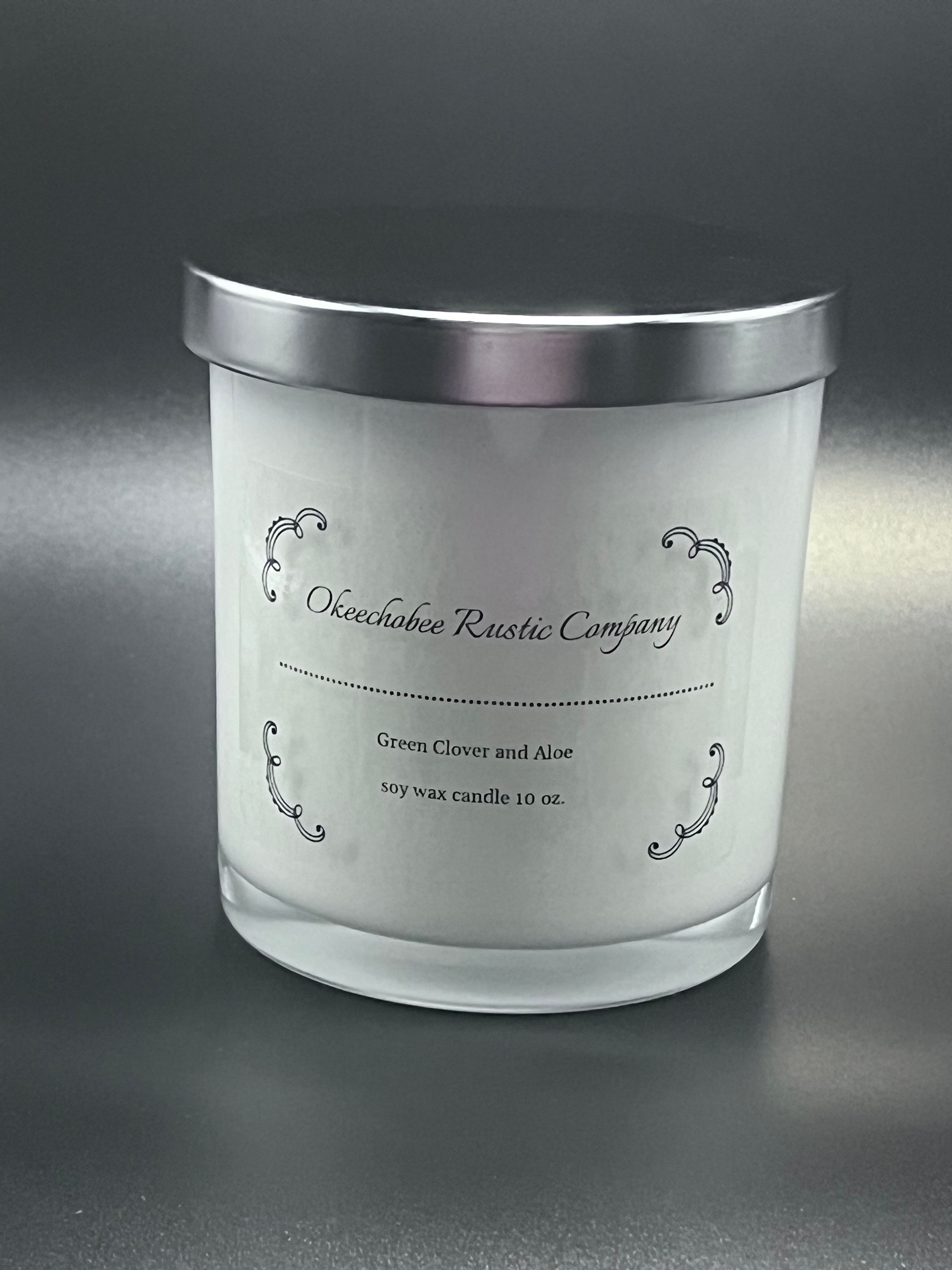 Green Clover and Aloe Soy Wax Candle 10 Oz