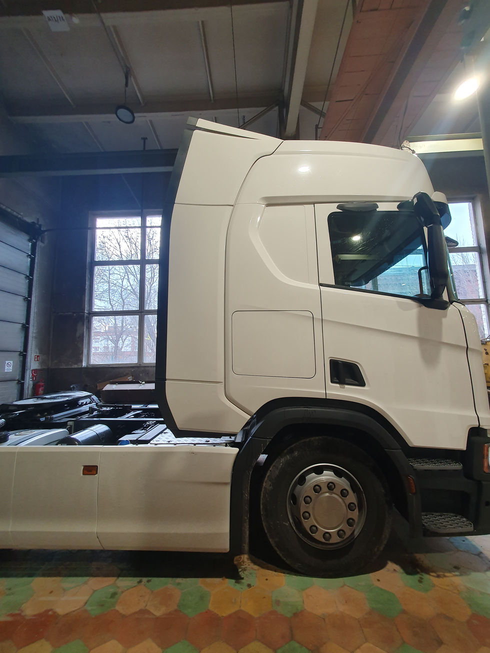 Eglaines Auto pirms aplīmēšanas