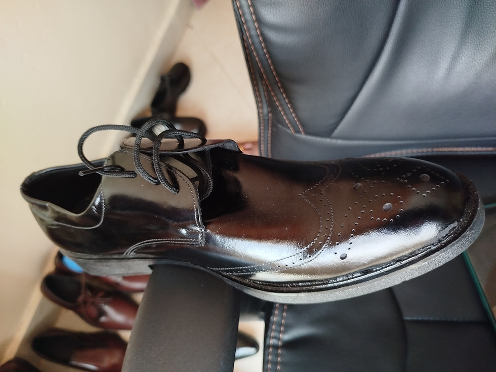 Thumbnail: Round Tip Men's Pure Leather Oxford laced Business Shoes - Black