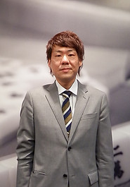 95_ishiguro01.jpg