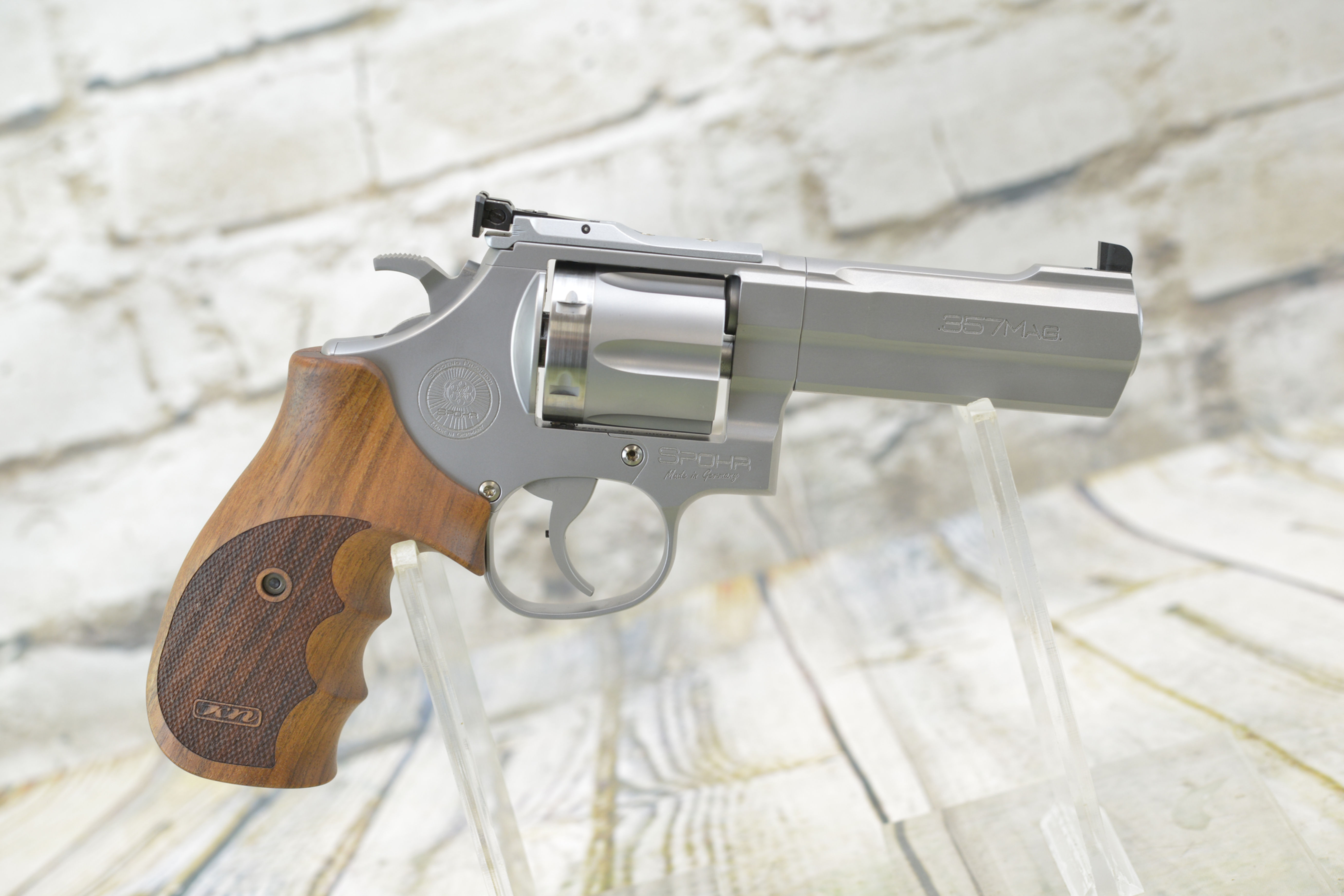 SPOHR REVOLVER SP5624 MODEL L562 STANDARD, 357 MAG, 4" BBL, 6RND CAPACITY, POLYG
