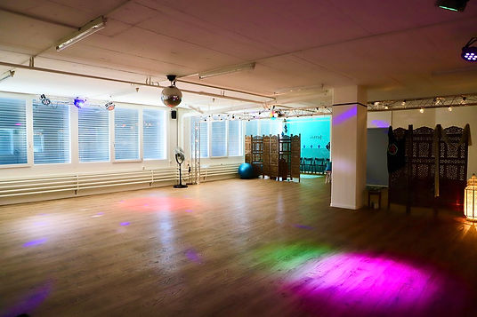 F19A7908-A940-4D93-8397-6D40599493F0_1_1