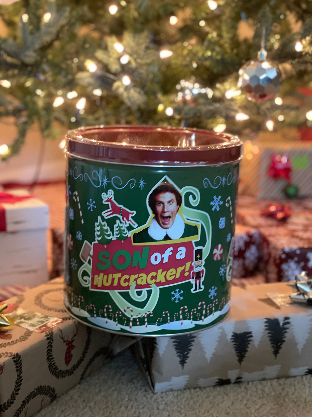 Buddy the Elf Tin of Popcorn